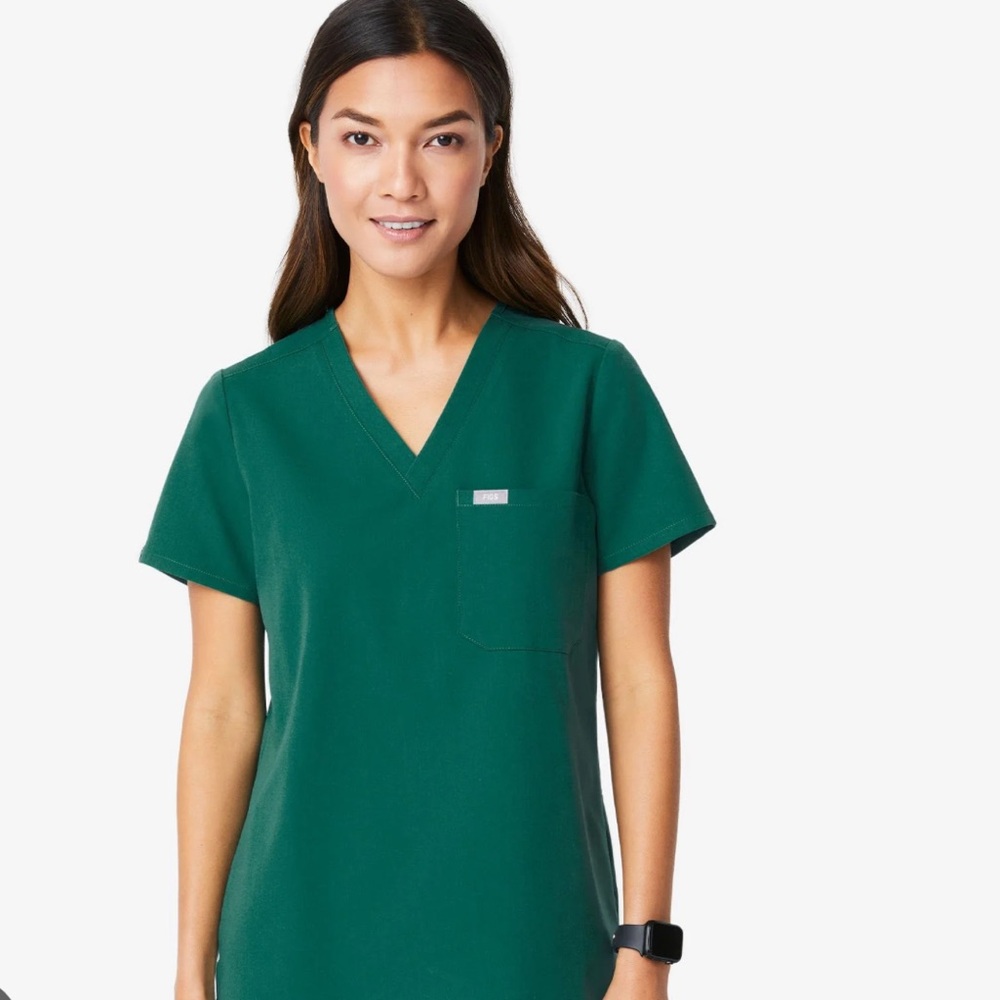 Figs Hunter Green Catarina Top